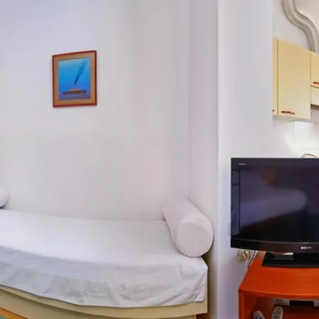 In With A Sea View, Terrace, Air Conditioning, Wifi 201-7 Apartmán *