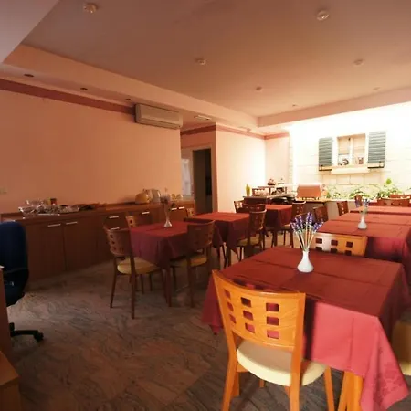 In With A Sea View, Terrace, Air Conditioning, Wifi 201-7 *