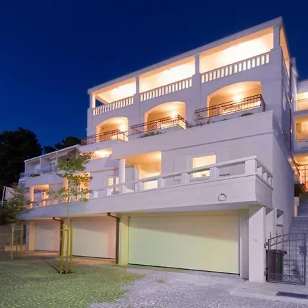 In With A Sea View, Terrace, Air Conditioning, Wifi 201-7 Apartmán